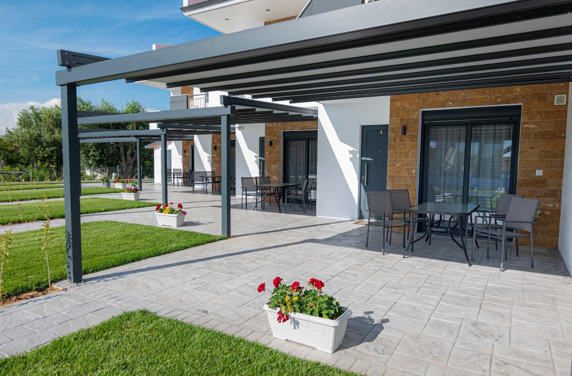 Chryssis Village By Travel Pro Services - Nea Potidaia Halkidiki Nea Poteidaia Exterior foto